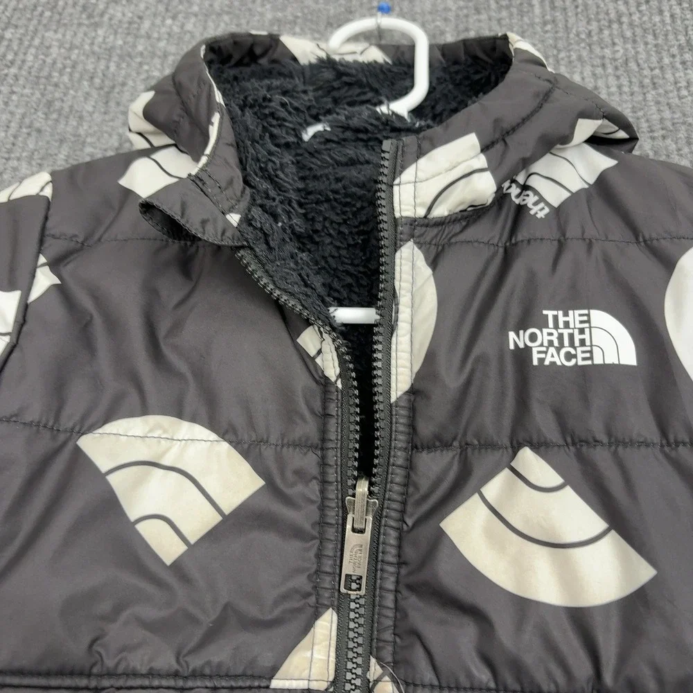 The North Face Puffer Jacket Kids 4 Black White Logo Print Hooded Winter Warm